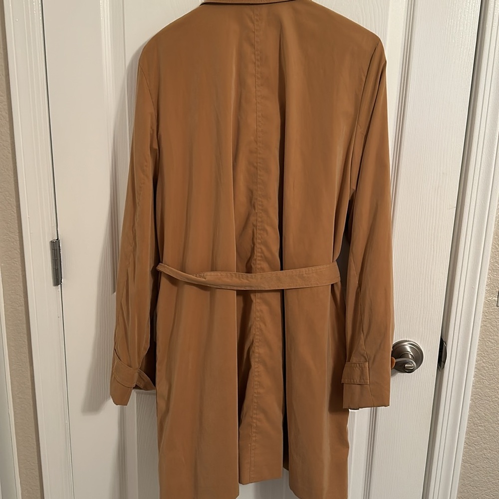 Coat - Picture 4 of 4